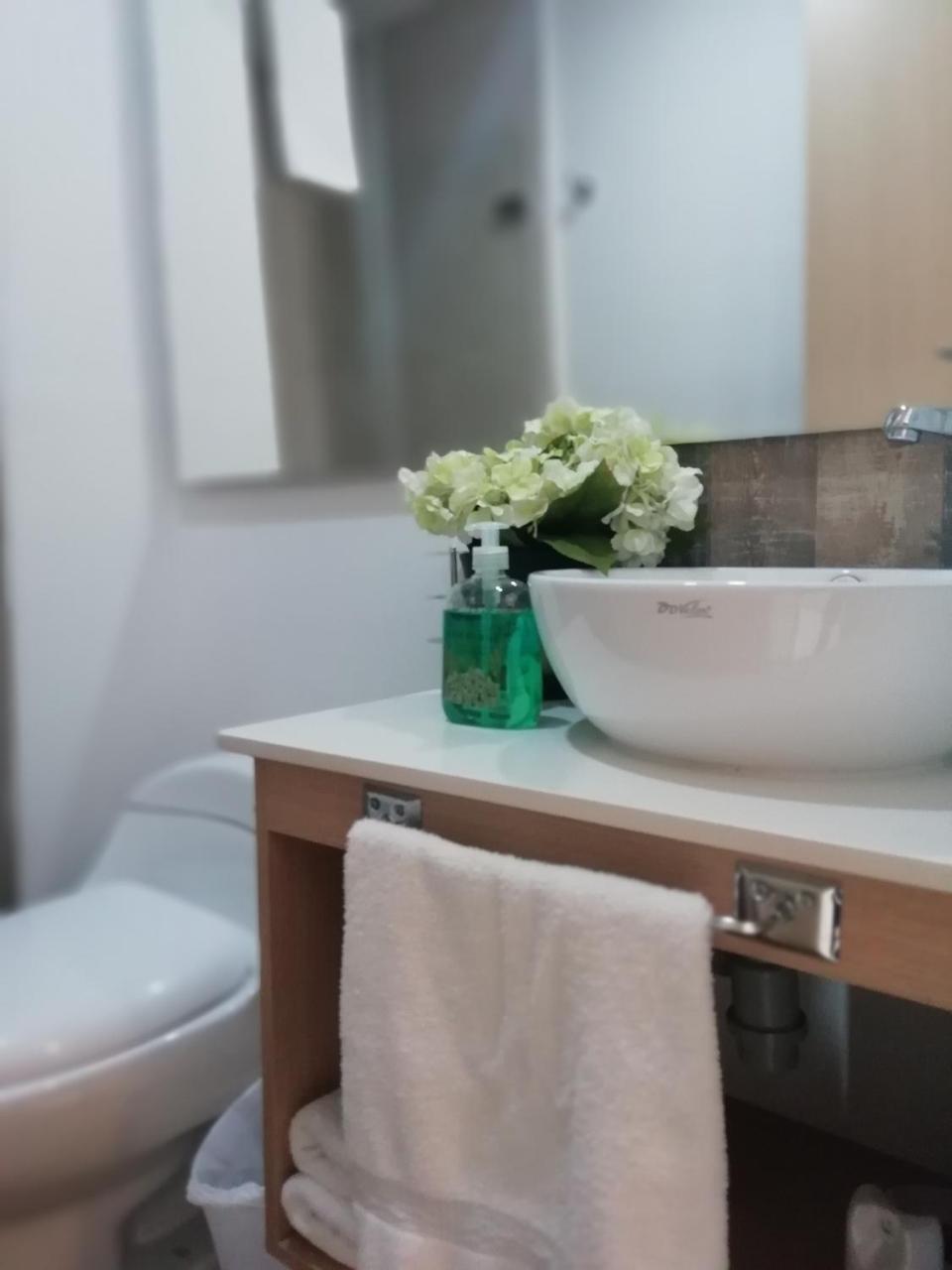 Apartasuite Laureles Cmc Medellín Kültér fotó